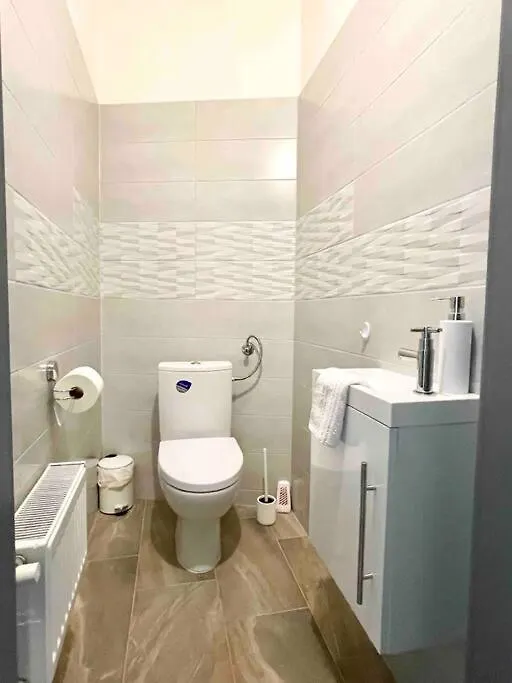 D3 Basilica Luxury Spacious Free Parking For 1 Car Budapest