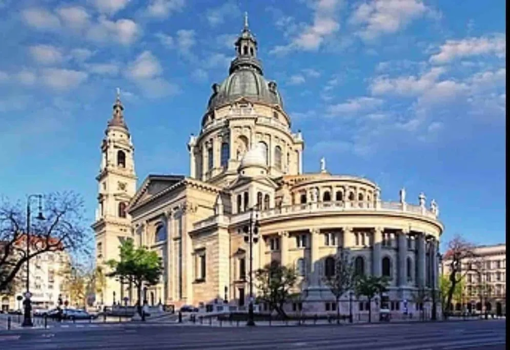 D3 Basilica Luxury Spacious Free Parking For 1 Car ブダペスト 0*,
